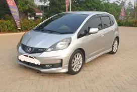 Honda jazz RS GE8 2013