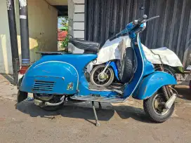 Vespa Super 1975