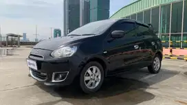 Pajak Panjang  Mitsubishi Mirage 1.2 GLX Bensin-MT 2015 Hitam /