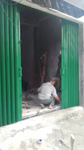 Pintu Warung Murah Tahan Karat