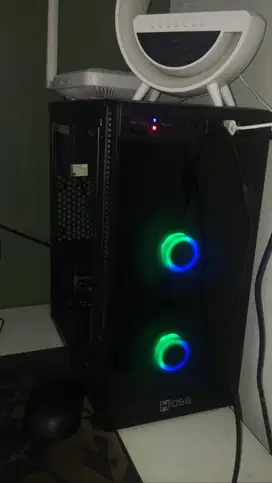PC Gaming i5 GT 730 Fullset + monitor 21inch dan bracket