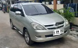 Dijual kijang innova matic 2005