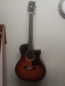 Gitar akustik custom Gibson