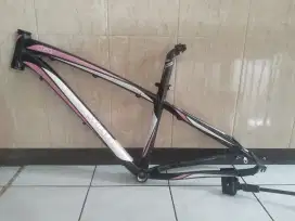 Frame Sepeda Polygon