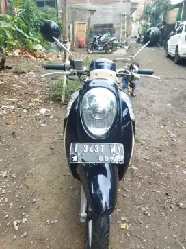 Scoopy 2015 stylish