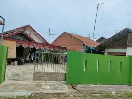 Rumah Deket perumahaan Podomoro Karawang