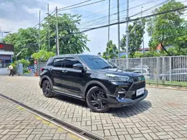 Toyota Raize 1.0 GR Sport One Tone Bensin-AT 2024 Hitam