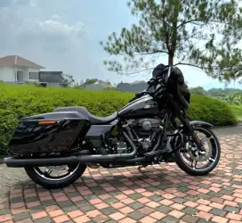 Harley davidson Road Glide 2024