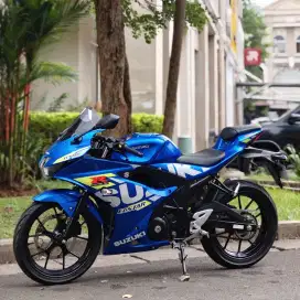 SUZUKI GSX150R BIRU 2023 KM 6K ASLI MULUS TOTAL PAJAK HIDUP