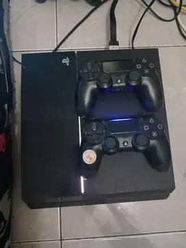 Dijual PS 4 FAT 500Gb