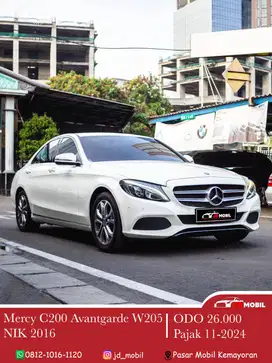 Mercedes Benz C200 2.0 Avantgarde W205 AT 2016 Putih Matic f30 320i