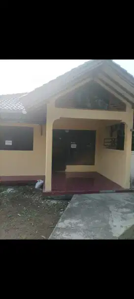 Disewakan Thn/Bln 100 m dari masjid raya Taman yasmin