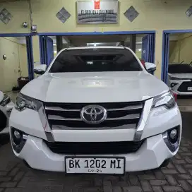 (Tdp 39jt) Fortuner VRZ Diesel 2018 A/T Putih