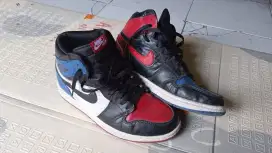 aj1 topthree size 43 kondisi 95%