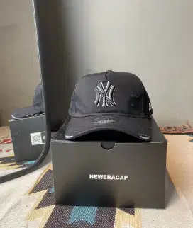 Topi Baseball MLB Caps New Era Hat Logo NY Ripped Sobek 946AF Hitam