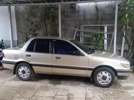 Mitsubishi Lancer GLX Dan Gan SOHC 1990 Jual/TT/BT