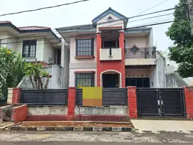 Dijual Rumah 2 Lantai dekat Tol Jaka Setia Bekasi Selatan