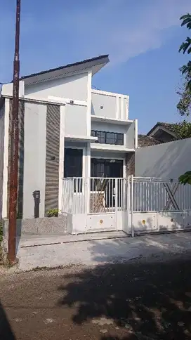 Dijual over kredit rumah bangunan baru di citra indah city  jonggol