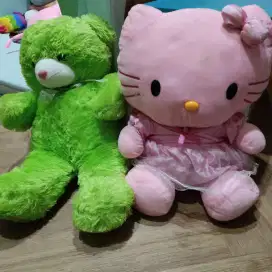 Boneka anak Tedy Bear dan Hello Kitty