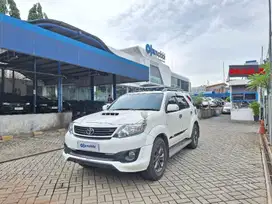 Toyota Fortuner 2.5 G VNT TRD Solar-AT 2015 Putih