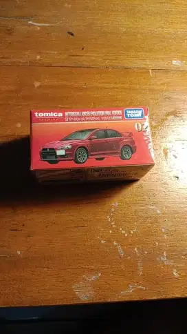 Tomica Premium 02 Mitsubishi Lancer Evolution Final Edition