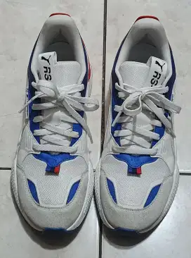 Sepatu puma x BMW size 45