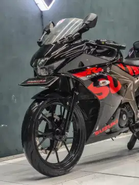 Perfect Condition!!Suzuki GSX R 2018 Black Glossy Plat Jatim-Mustika