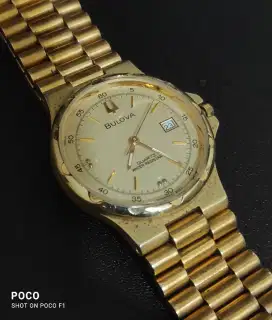 BULOVA 7J VINTAGE QUARTZ Circa 1970's