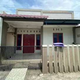 Dijual sebuah rumah