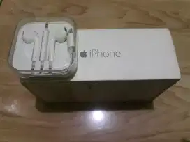 Head set iphone box + dus