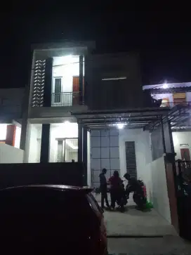 Pagar minimalis