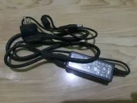 Charger laptop Lenovo