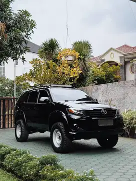 Jual Toyota Fortuner VNT 2.5 2012 2KD 335HP 600NM Hitam Diesel