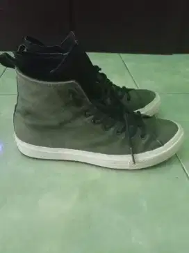 Sepatu converse