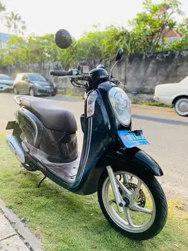 Scoopy 2016 hitam deva motor