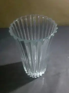 Vintage Preloved-Jual:1Vase Crystal murni Luminarc France/tebal-tinggi