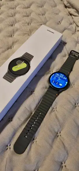 Samsung Galaxy Watch 7 44MM Garansi