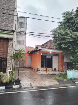 Disewakan rumah murah 11 juta nego di area kota blimbing