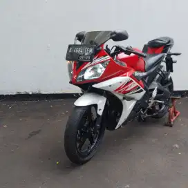 Yamaha R15 V2 th 2015 dp kredit 500ribu