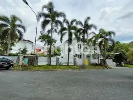 Nego ya bapak ibu Di jual Rumah Mewah dalam cluster Balikpapan baru