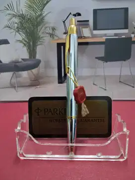 Parker Premium Silver Gold Trim Ballpoint Pen