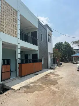 Rumah Kost 2 Lantai 18 Kamar,Investasi Bagus,Siap Nego