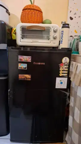 DIJUAL KULKAS 1 PINTU MERK CHANGHONG COCOK BUAT DIKOSTAN