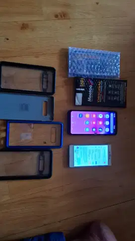 Samsung S10 plus & readmi 3A & 2 lcd bekas + 4 hardcase