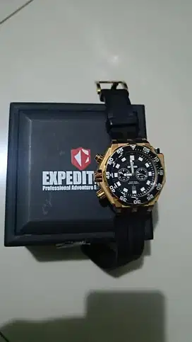 Jam expedition hitam gold rare