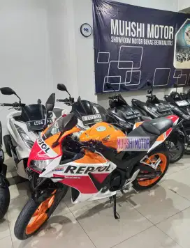 CBR 150 R REPSOL TAHUN 2015, SUPER MULUS, MUHSHI MOTOR.