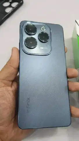 Infinix Hot 40 Pro 8/256 Mulus no minus