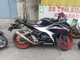 CBR 150cc di jual cepat bisa nego