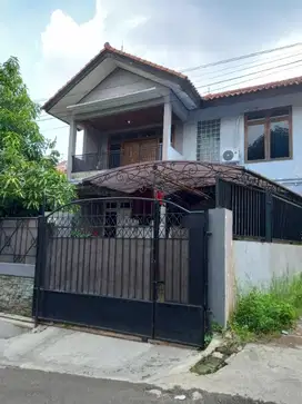 Rumah ASRI BAGUS LT 198m2 jual cepat komplek DUREN SAWIT JAKTIM