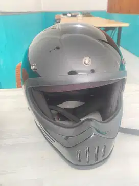 Helm cakil baru